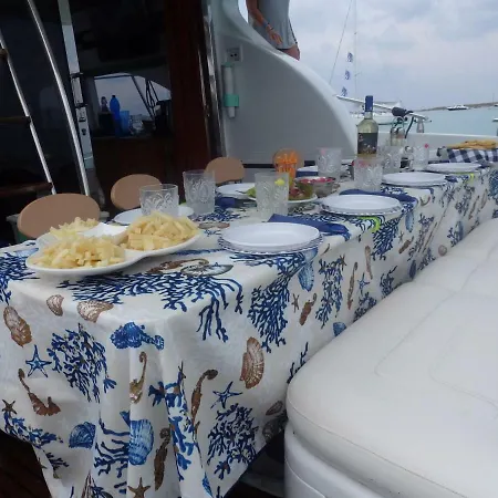Lady Sun Yacht
